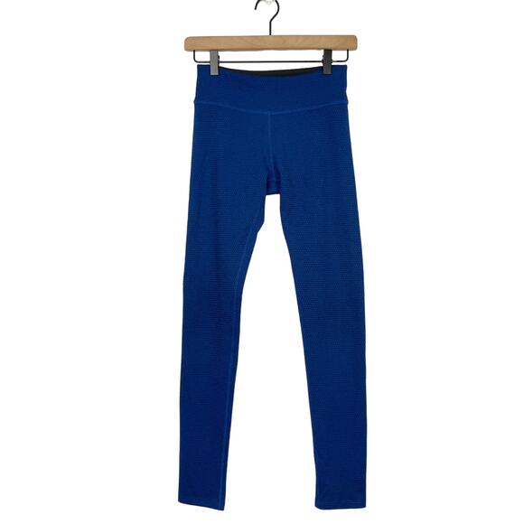 Beyond Yoga | Blue & Black Print Mid Rise Full Length Athleisure Gym Leggings - Picture 1 of 6